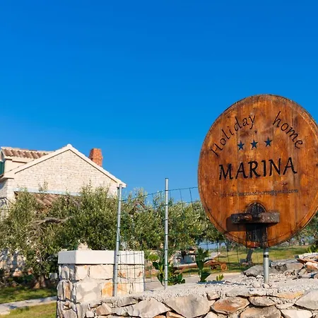 House Marina Postira