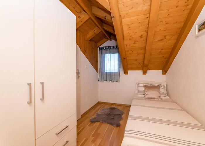 Ferienhaus House Marina Postira